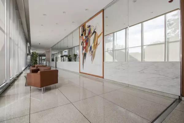 Chicago, IL 60613,3600 N Lake Shore DR #1320