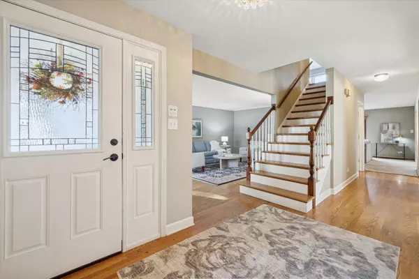 Western Springs, IL 60558,4057 Forest AVE