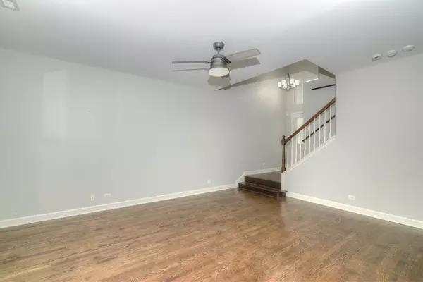 Aurora, IL 60502,531 METROPOLITAN ST