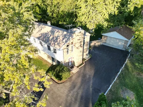 Schaumburg, IL 60193,1323 S Roselle RD