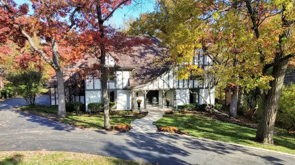 Burr Ridge, IL 60527,13 Woodgate DR