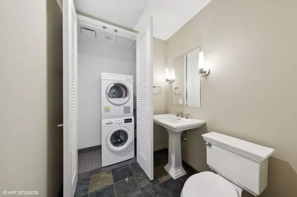 Chicago, IL 60611,401 N Wabash AVE #56B