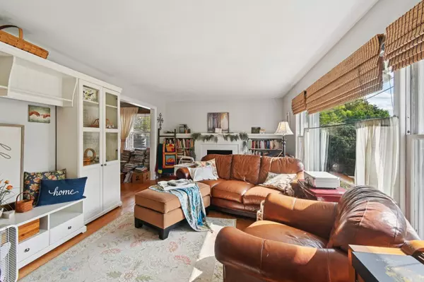 Grayslake, IL 60030,10 Glen ST