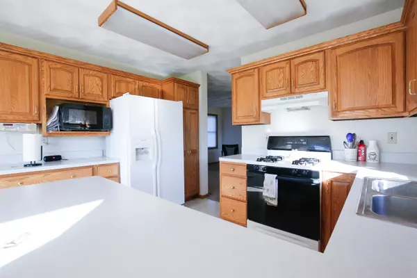 Milledgeville, IL 61051,710 Otter Creek DR