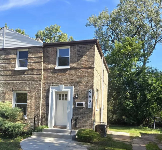 9631 S Merrill AVE, Chicago, IL 60617