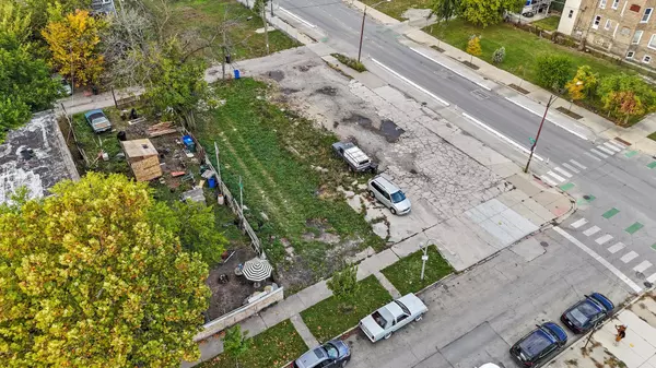 Chicago, IL 60623,1606 S Drake AVE