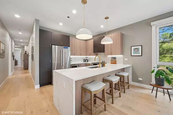 Chicago, IL 60640,4932 N Kenmore AVE #2N