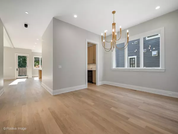 Wilmette, IL 60091,1917 Washington AVE