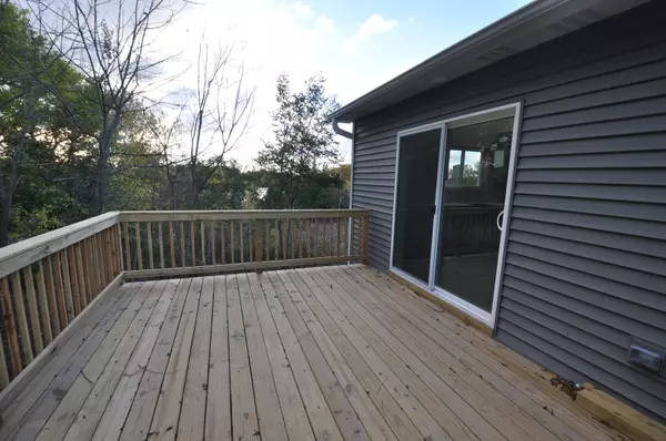 Antioch, IL 60002,316 Buena TER