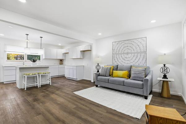 Chicago Heights, IL 60411,1941 Cambridge ST