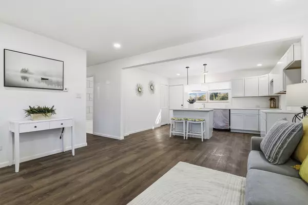 Chicago Heights, IL 60411,1941 Cambridge ST