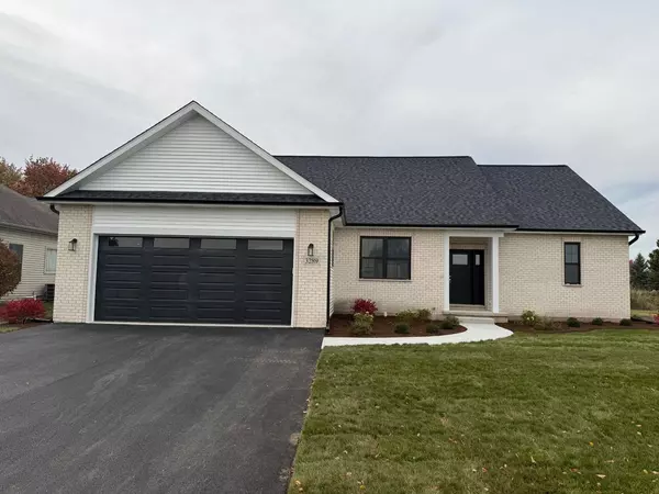 3289 Comstock AVE, Dekalb, IL 60115