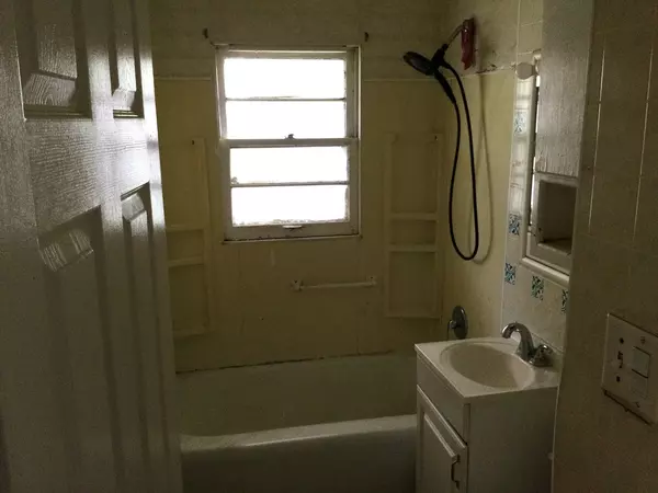 Merrionette Park, IL 60803,11660 S Harry J Rogowski DR