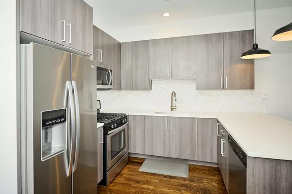 Chicago, IL 60640,5139 N Broadway ST #307