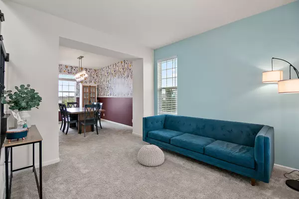 Yorkville, IL 60560,2469 Fairfield AVE