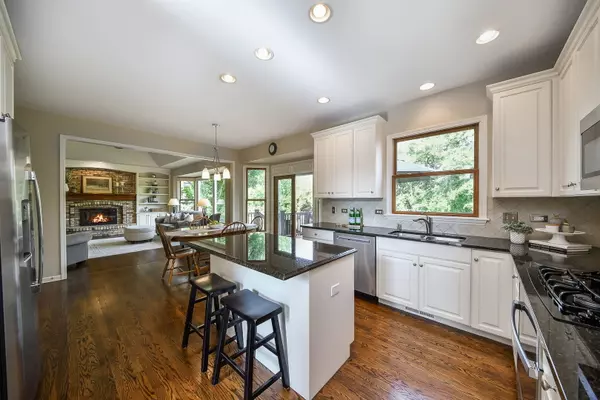 Winfield, IL 60190,26W276 Thorngate LN