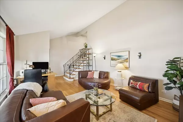 Northfield, IL 60093,387 Bristol ST