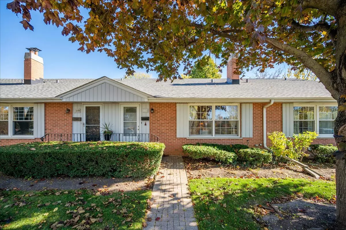 Northfield, IL 60093,387 Bristol ST