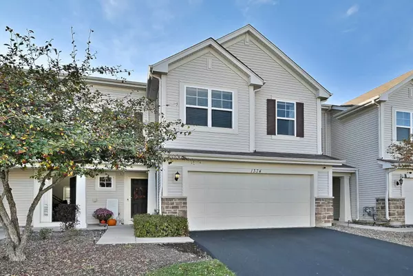 1374 Newport CIR, Pingree Grove, IL 60140