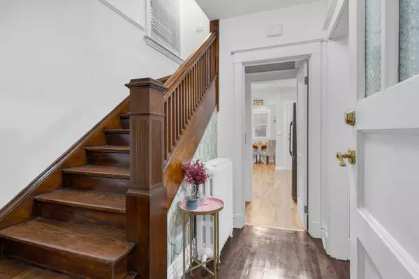 Berwyn, IL 60402,3027 Oak Park AVE S