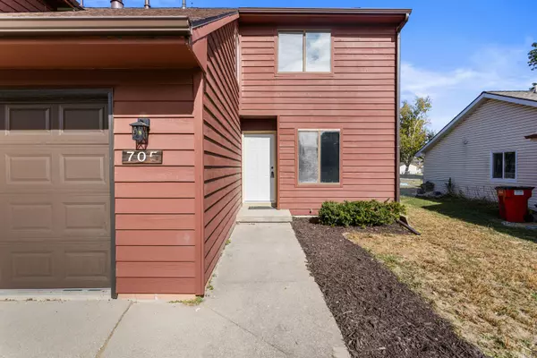 Champaign, IL 61822,705 Higgins RD