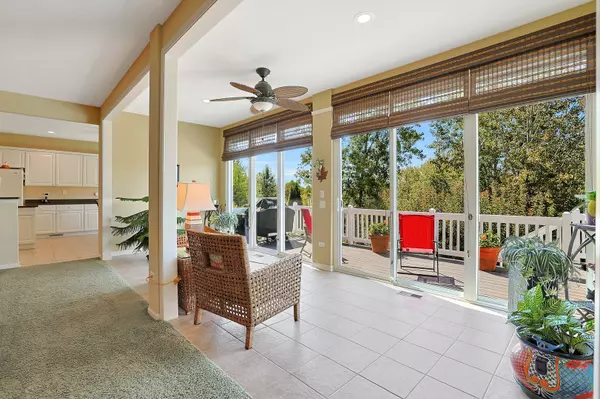 Huntley, IL 60142,12145 Daphne DR