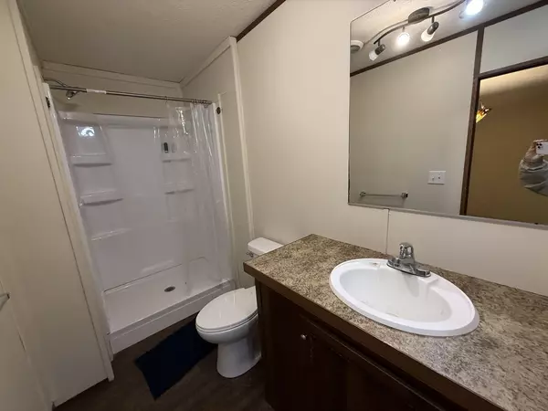 Crete, IL 60417,1712 S Dixie HWY #118