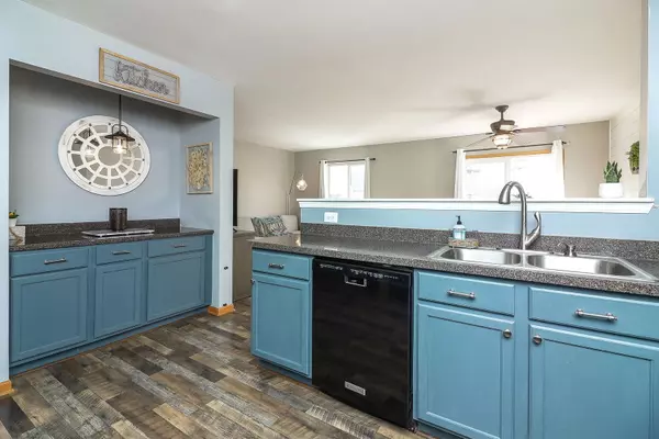 Lockport, IL 60441,1914 S Austrian Pine ST