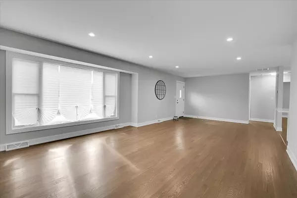 Mokena, IL 60448,11550 Francis RD