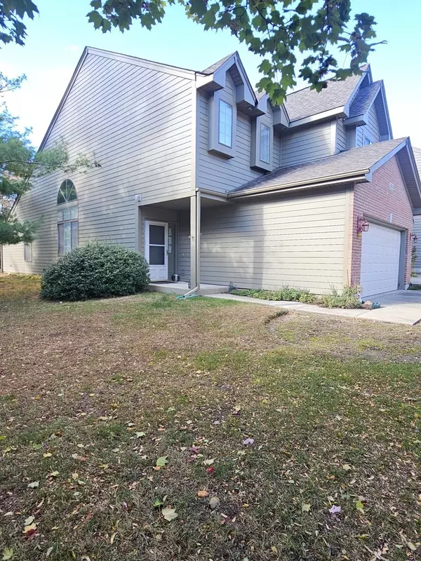 Elgin, IL 60123,2013 Jeffrey LN #2013