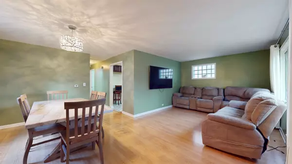 Cicero, IL 60804,3703 S 58th CT