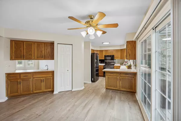 Orland Park, IL 60462,8622 KENDALL LN