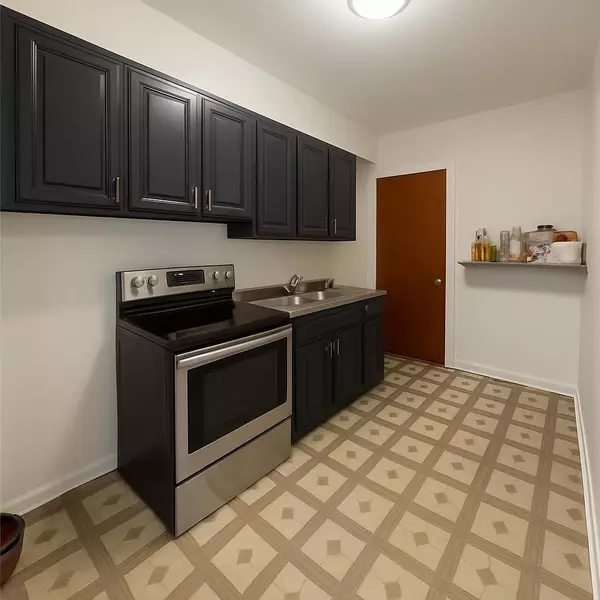 Chicago, IL 60638,6349 S Lorel AVE #0