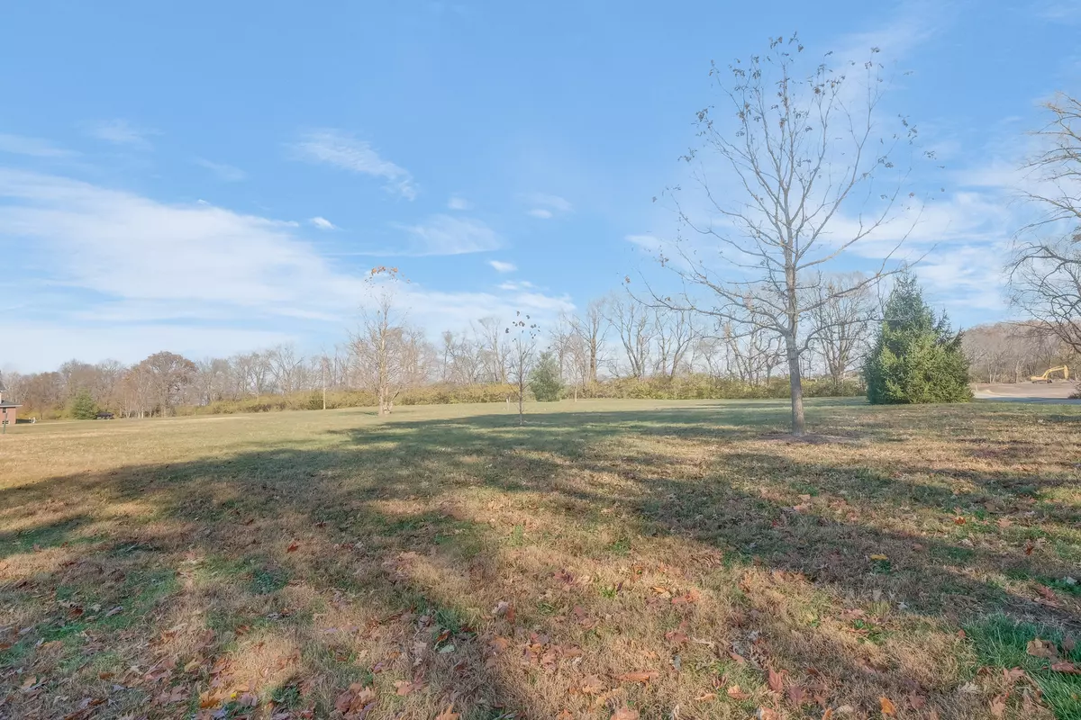 Urbana, IL 61802,2802 N Brickhouses RD