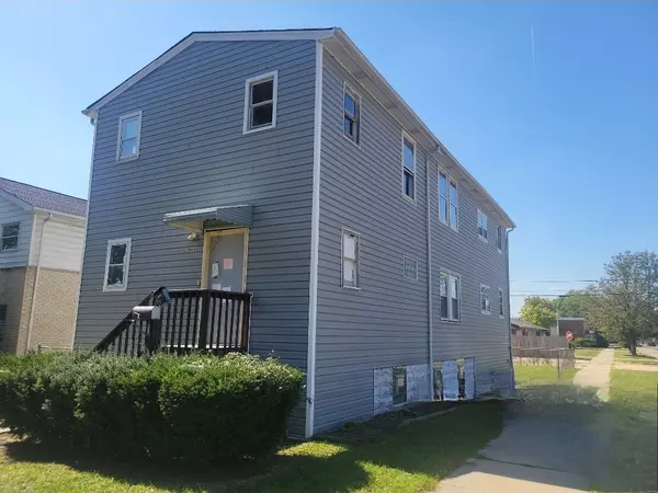 2100 S 14th AVE, Broadview, IL 60155