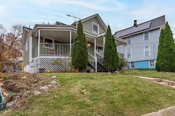 Elgin, IL 60123,643 Wing ST