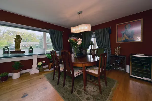 Northbrook, IL 60062,2140 Beechnut RD