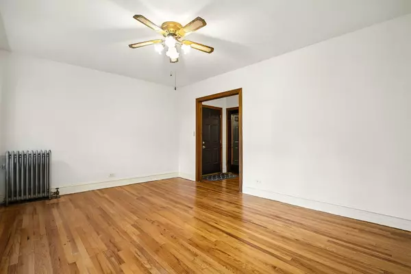 Chicago, IL 60615,5459 S Ingleside AVE #2S