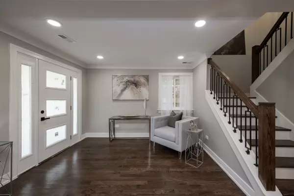 Chicago, IL 60620,9423 S Sangamon ST