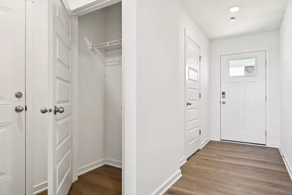 Hampshire, IL 60140,119 Cornerstone XING