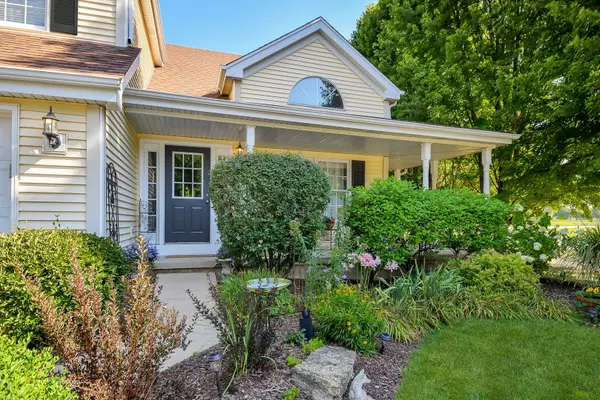 Geneva, IL 60134,39W644 Harvey SQ