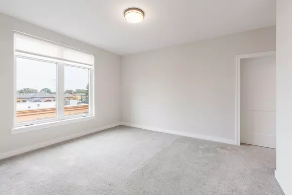 Highwood, IL 60040,440 Green Bay RD #601