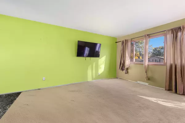 Rockford, IL 61108,5008 Valentine PL