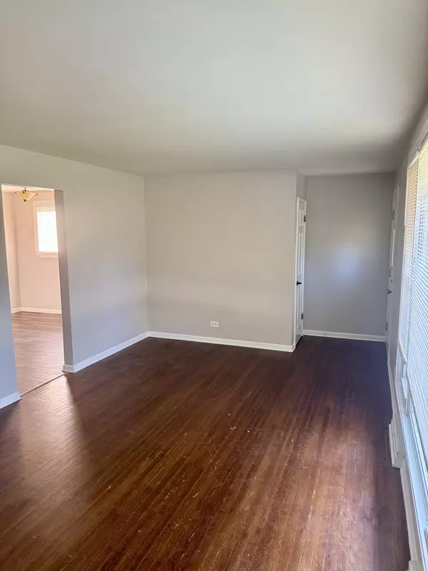 Chicago Heights, IL 60411,273 CHARLES ST