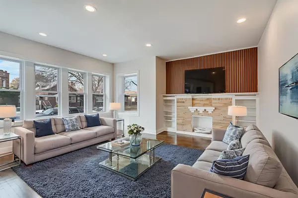 Chicago, IL 60620,8745 S Throop ST