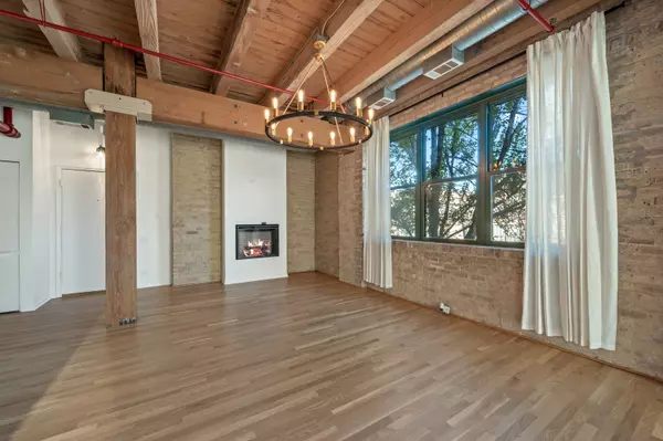 Forest Park, IL 60130,7240 Franklin ST #2A