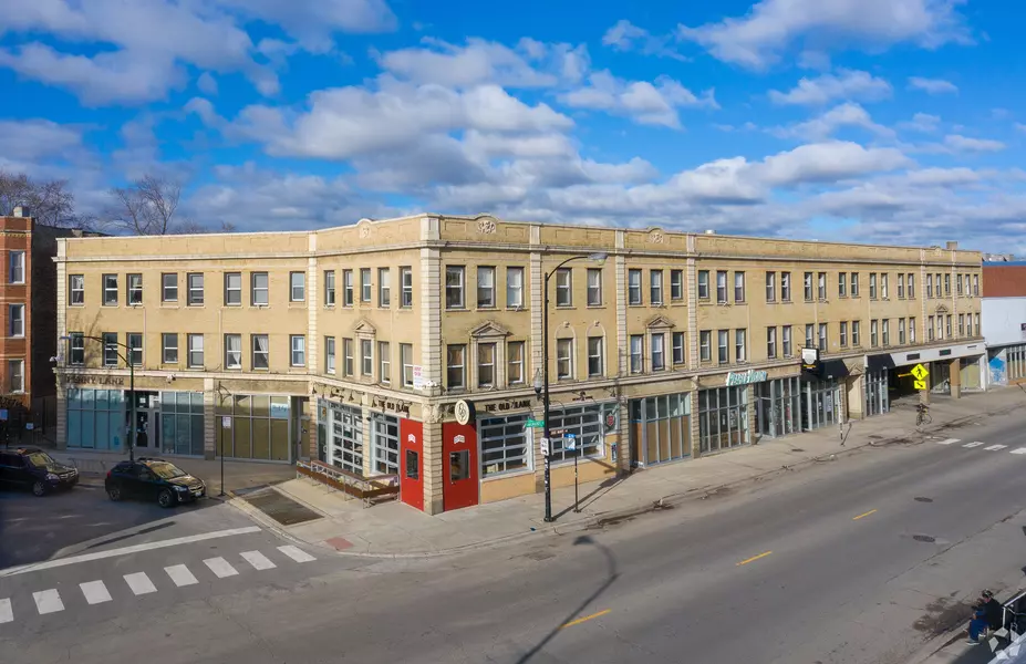 2712 N Milwaukee AVE #309, Chicago, IL 60647