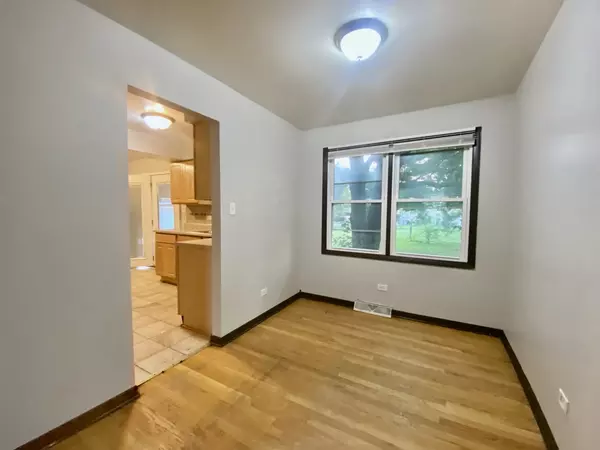 South Holland, IL 60473,16428 Wabash AVE