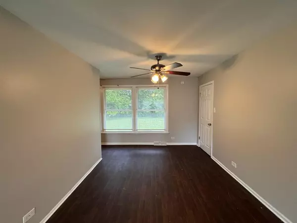 Hazel Crest, IL 60429,3312 Maple LN