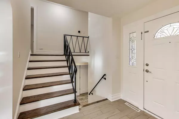 Wilmette, IL 60091,711 Lacrosse AVE